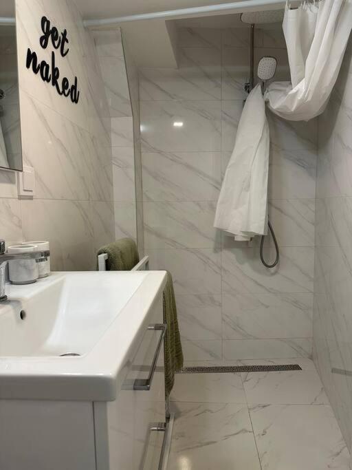 רוביני Apartment Avareen Verde Old-Town 150M To The Sea מראה חיצוני תמונה