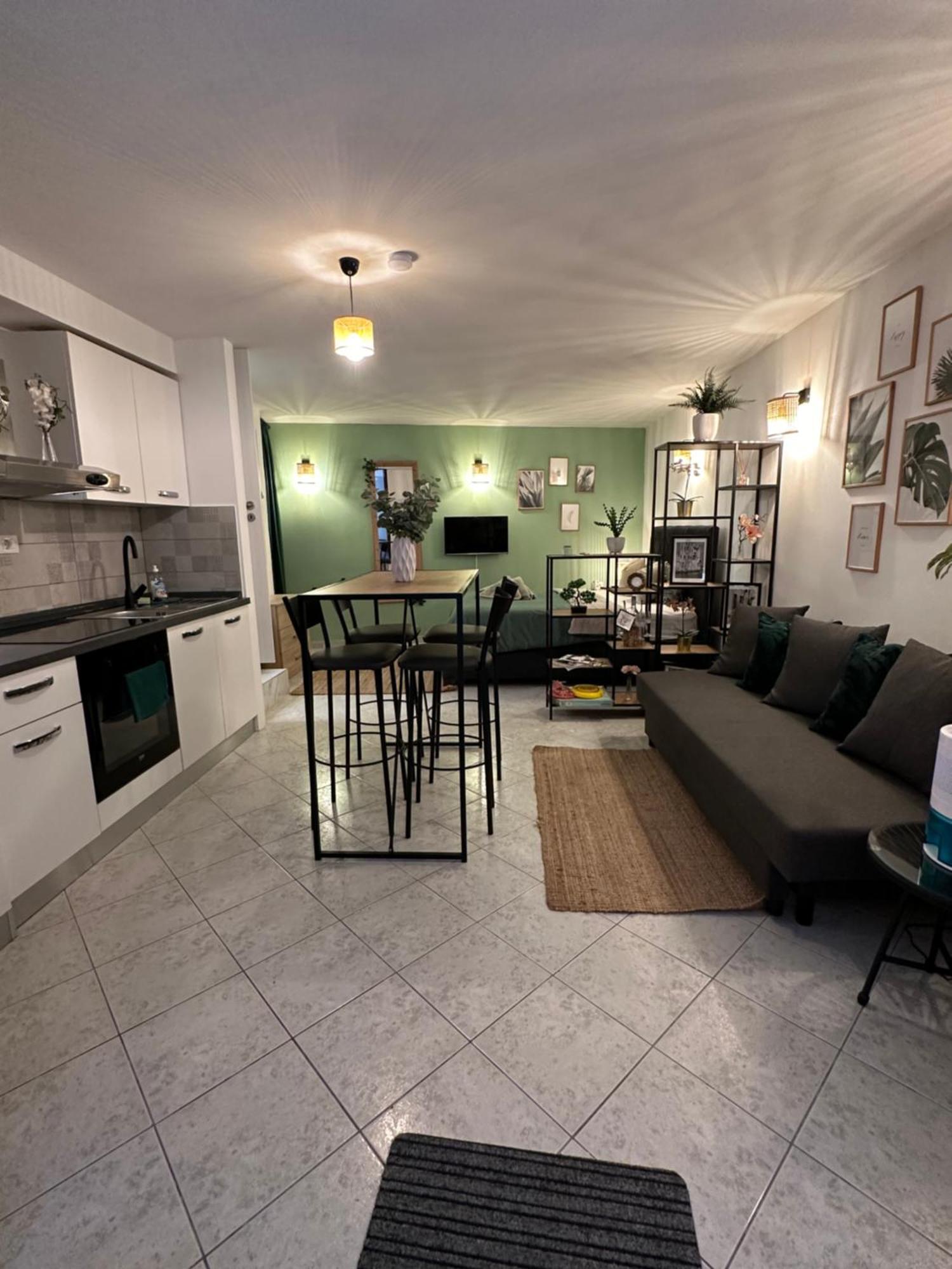 רוביני Apartment Avareen Verde Old-Town 150M To The Sea מראה חיצוני תמונה